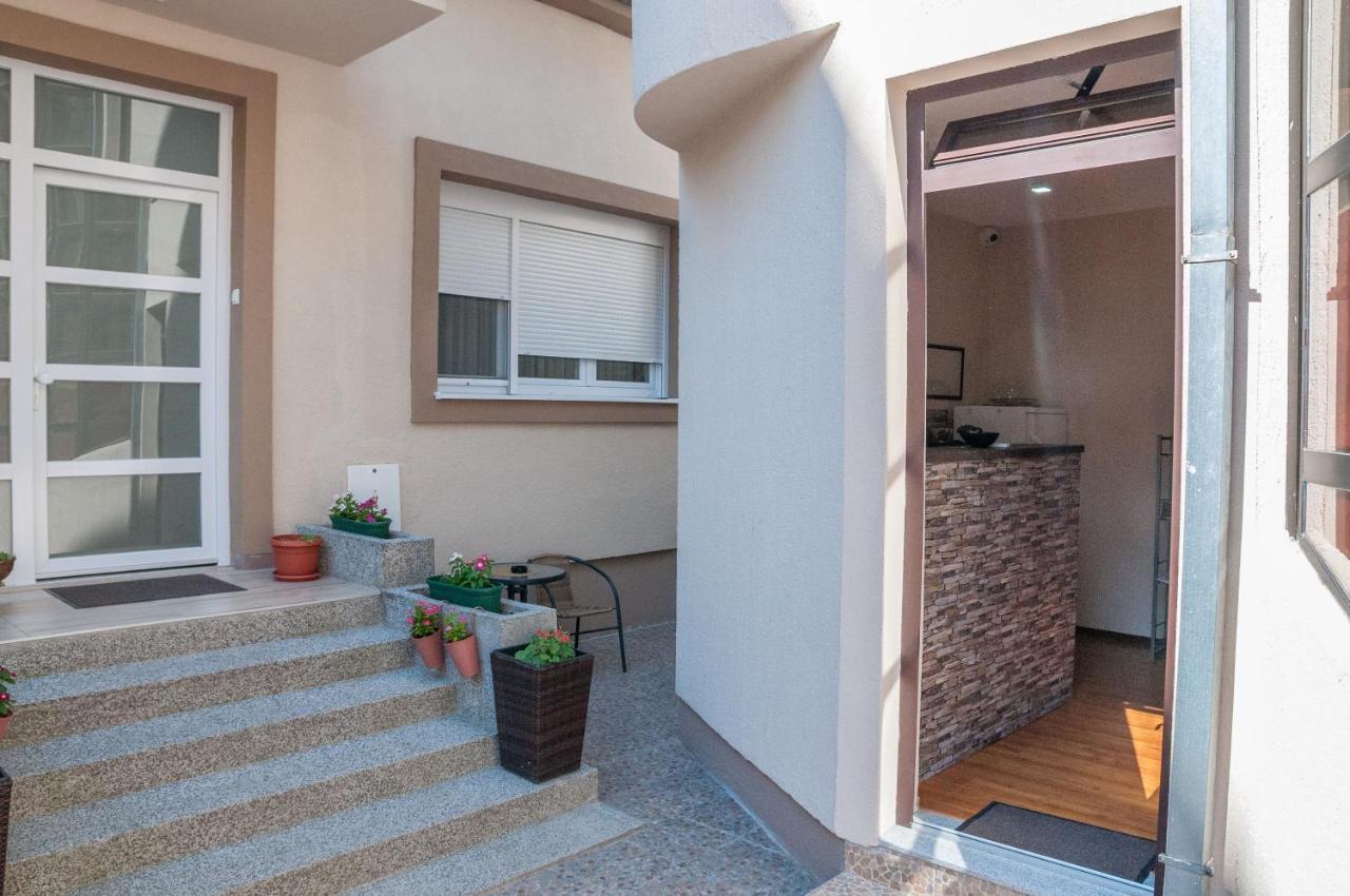 Villa Prestige Mostar Bagian luar foto